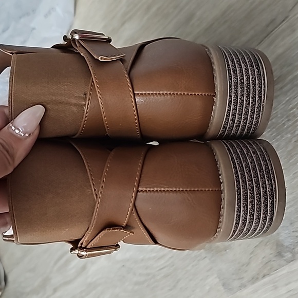 Booties - Picture 2 of 4